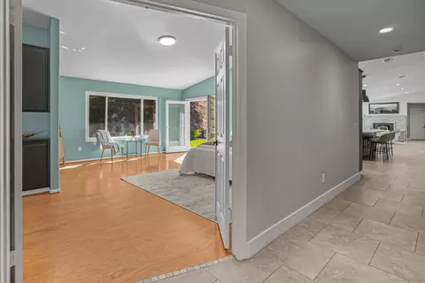 Entry Way - 2495 Marianne Ln, Fallbrook, CA 92028 photo 2 of 2