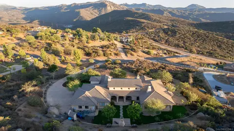 View/Area - 3132 Via Asoleado, Alpine, CA 91901 photo 3 of 14