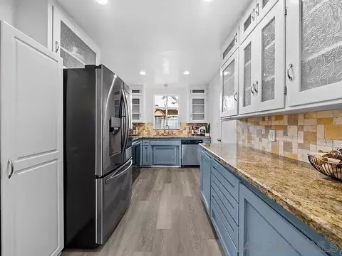 Kitchen - 647 Claire Ave, Chula Vista, CA 91910 photo 2 of 3