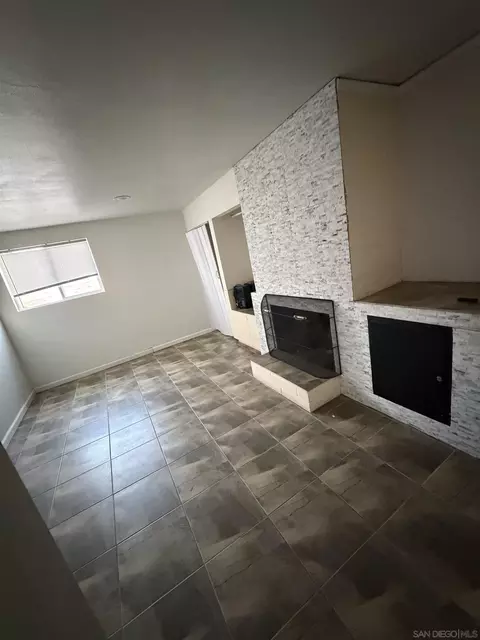 Living - 647 Claire Ave, Chula Vista, CA 91910 photo 4 of 4