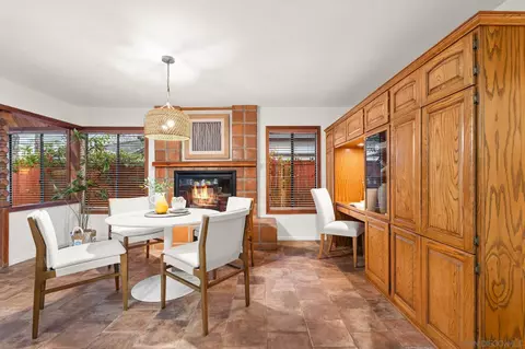 Dining - 451 Jolina Way, Encinitas, CA 92024 photo 4 of 4