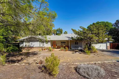11446 Meadow Creek Rd, El Cajon, CA 92020