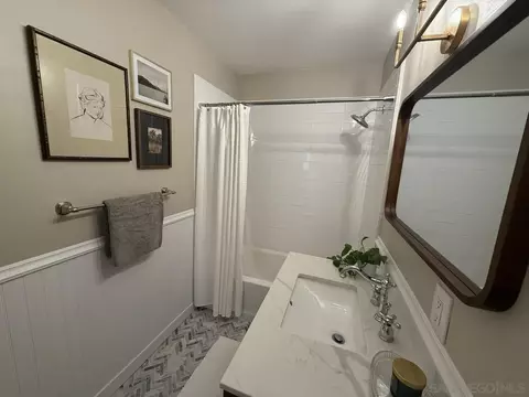 Bath - 1429 Papin St, Oceanside, CA 92058 photo 1 of 2