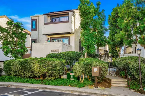 3926 Voltaire St, San Diego, CA 92107