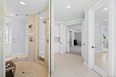 Entry Way - 301 Cantle Ln, Encinitas, CA 92024 photo 6 of 6