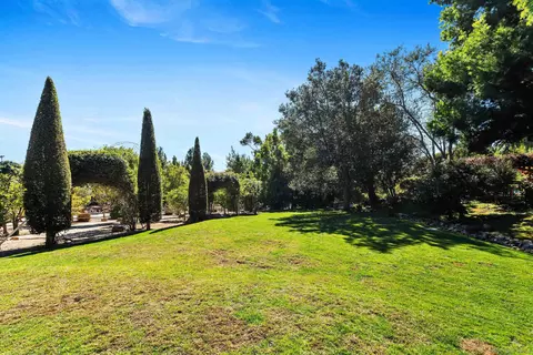 Exterior - 301 Cantle Ln, Encinitas, CA 92024 photo 14 of 20