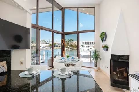 Dining - 25 The Pt, Coronado, CA 92118 photo 4 of 9
