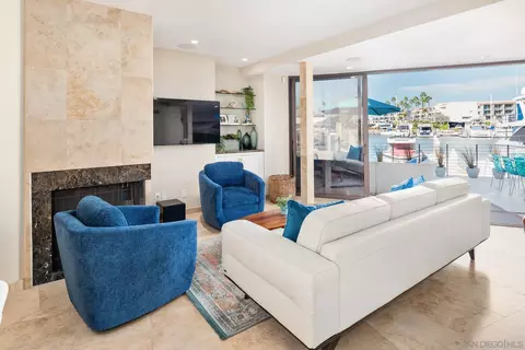 Living - 25 The Pt, Coronado, CA 92118 photo 5 of 5