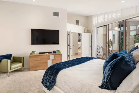 Bedroom - 25 The Pt, Coronado, CA 92118 photo 2 of 6