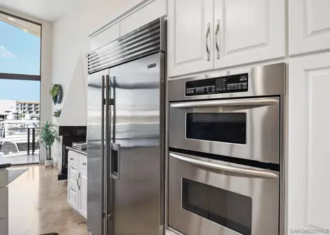 Kitchen - 25 The Pt, Coronado, CA 92118 photo 6 of 6