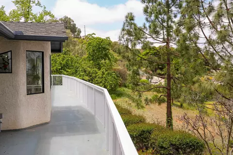 28983 Mountain Meadow Rd, Escondido, CA 92026 photo 33