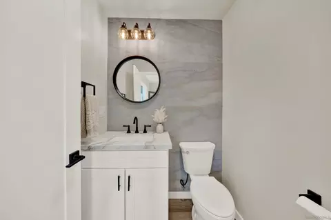 Bath - 14407 Mountain Rd, Poway, CA 92064 photo 1 of 9