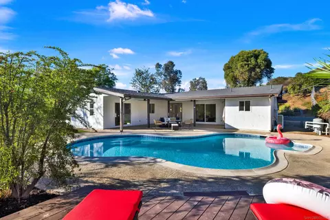 Exterior - 14407 Mountain Rd, Poway, CA 92064 photo 11 of 19