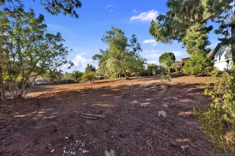 Exterior - 14407 Mountain Rd, Poway, CA 92064 photo 16 of 19