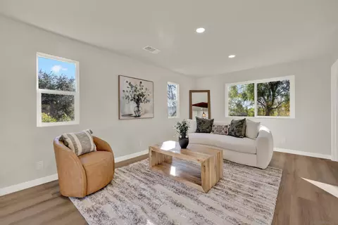 Living - 14407 Mountain Rd, Poway, CA 92064 photo 4 of 6