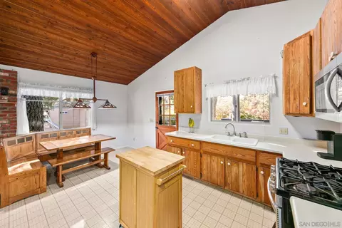 Kitchen - 7662 Pine Blvd, Pine Valley, CA 91962 photo 4 of 4