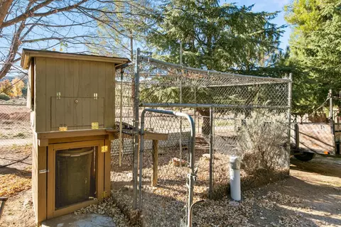 Exterior - 7662 Pine Blvd, Pine Valley, CA 91962 photo 9 of 14