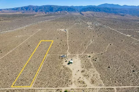0 238th St E #6, Llano, CA 93544 photo 3