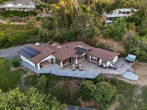 View/Area - 5030 Helix Ter, La Mesa, CA 91941 photo 4 of 11