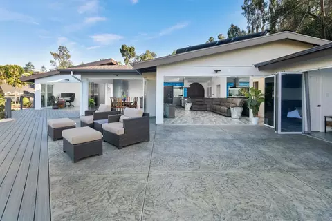 Exterior - 5030 Helix Ter, La Mesa, CA 91941 photo 10 of 14
