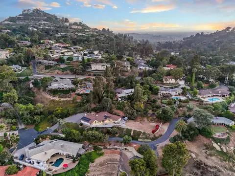View/Area - 5030 Helix Ter, La Mesa, CA 91941 photo 10 of 11