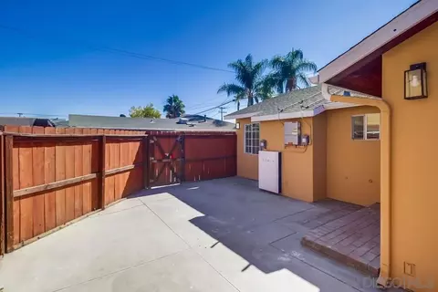 Exterior - 796-98 W Washington Ave, El Cajon, CA 92020 photo 8 of 17