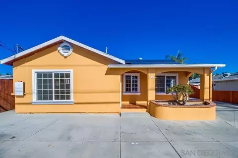 Exterior - 796-98 W Washington Ave, El Cajon, CA 92020 photo 3 of 17