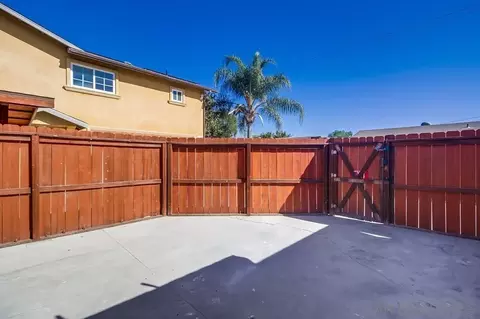 Exterior - 796-98 W Washington Ave, El Cajon, CA 92020 photo 5 of 17