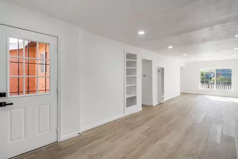 Living - 796-98 W Washington Ave, El Cajon, CA 92020 photo 4 of 7