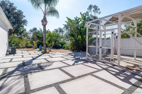 7595 Saranac Ave, La Mesa, CA 91942 photo 33
