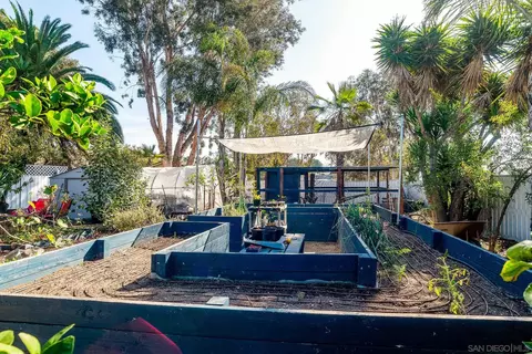 7595 Saranac Ave, La Mesa, CA 91942 photo 37