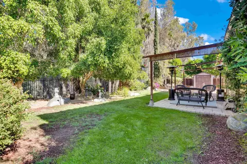 Exterior - 2010 Palsero Ave, Escondido, CA 92029 photo 5 of 7