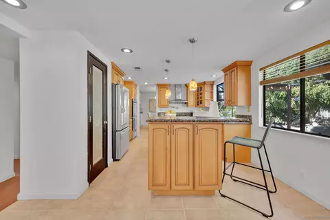 Kitchen - 2010 Palsero Ave, Escondido, CA 92029 photo 6 of 6