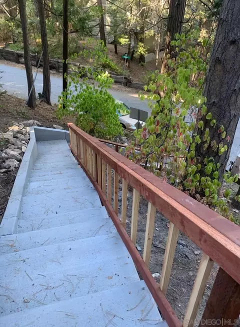 Other - 27961 Rainbow Dr, Lake Arrowhead, CA 92352 photo 5 of 10