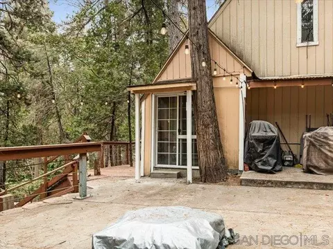 Other - 27961 Rainbow Dr, Lake Arrowhead, CA 92352 photo 8 of 10