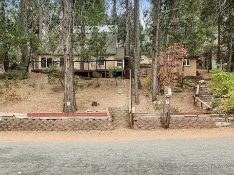 Other - 27961 Rainbow Dr, Lake Arrowhead, CA 92352 photo 6 of 10