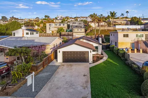 2307 Galveston St, San Diego, CA 92110
