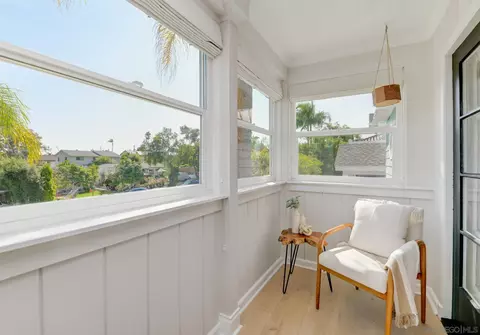 Exterior - 302 E Ave, Coronado, CA 92118 photo 9 of 13