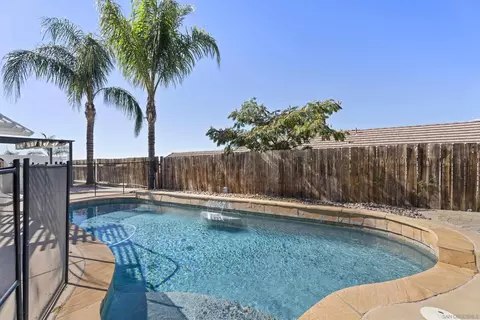Exterior - 1595 Bay Meadows Dr, Alpine, CA 91901 photo 2 of 6