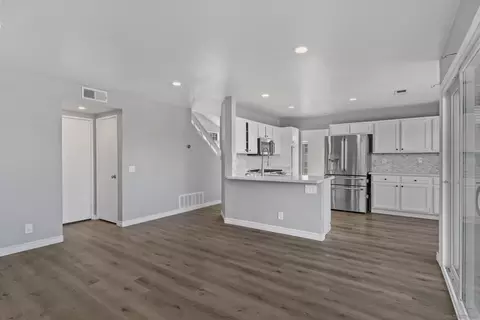 Living - 1595 Bay Meadows Dr, Alpine, CA 91901 photo 3 of 3