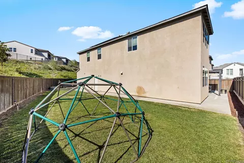 1776 Whitmore Loop, Chula Vista, CA 91913 photo 29