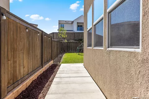 1776 Whitmore Loop, Chula Vista, CA 91913 photo 27