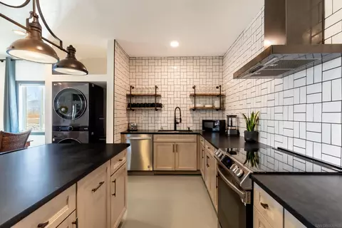 Kitchen - 5066 Lear Ave, Twentynine Palms, CA 92277 photo 2 of 5