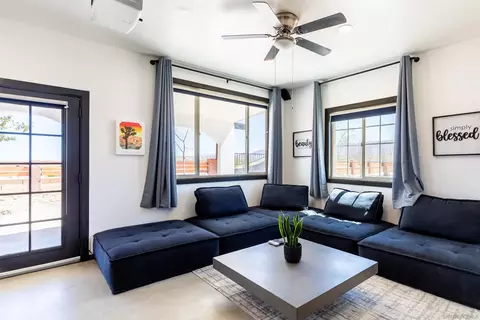 Living - 5066 Lear Ave, Twentynine Palms, CA 92277 photo 2 of 3
