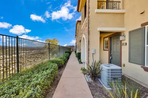 Exterior - 1507 Calabria St, Santee, CA 92071 photo 13 of 14