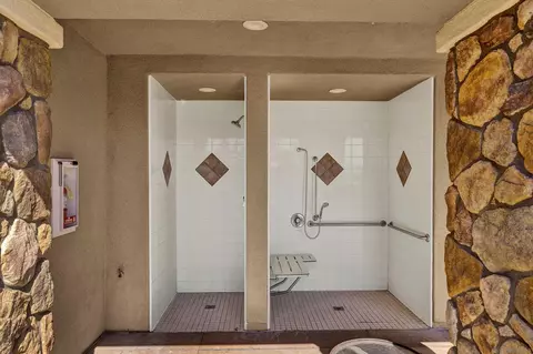 Bath - 1507 Calabria St, Santee, CA 92071 photo 2 of 6