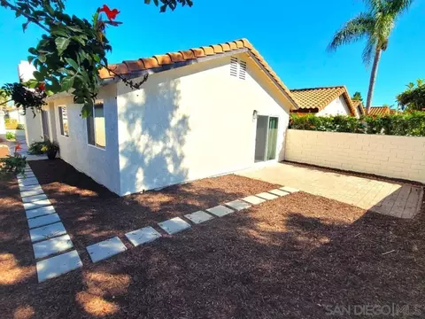 243 Flame Tree Pl, Oceanside, CA 92057 photo 21