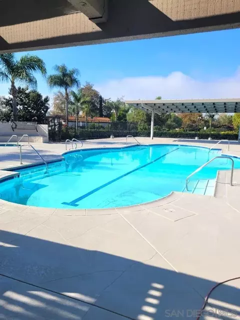 243 Flame Tree Pl, Oceanside, CA 92057 photo 32