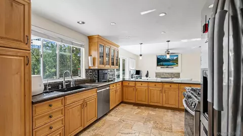 24249 Sargeant Rd, Ramona, CA 92065 photo 7