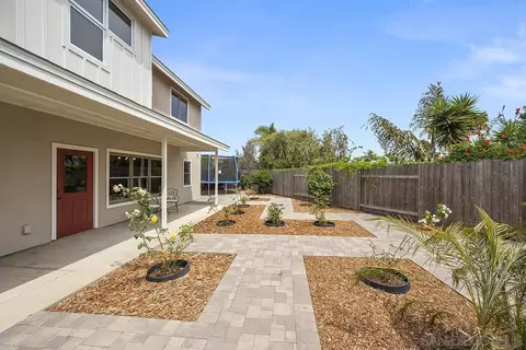 Exterior - 3003 Fried Ave, San Diego, CA 92122 photo 3 of 7